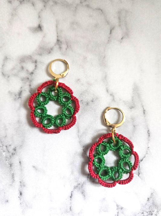 Round Tatted Lace Earrings (Christmas Wreath)