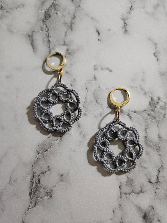 Round Tatted Lace Earrings (Dark Onyx)