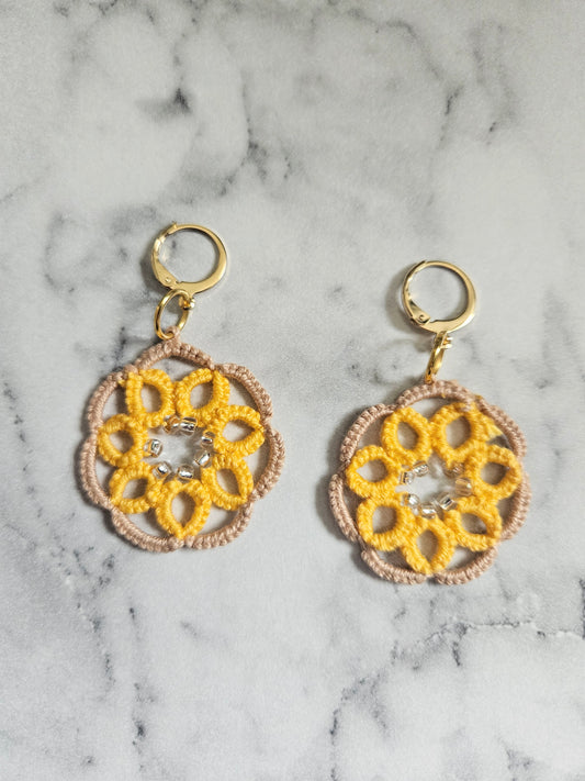 Round Tatted Lace Earrings (Gold Clasp)